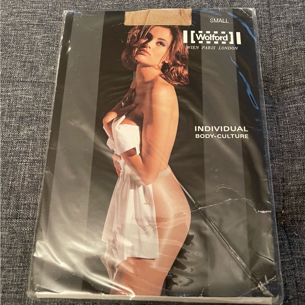 WOLFORD SHEER PANTYHOSE TIGHTS Small